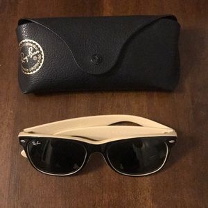 RAY-BAN Wayfarer